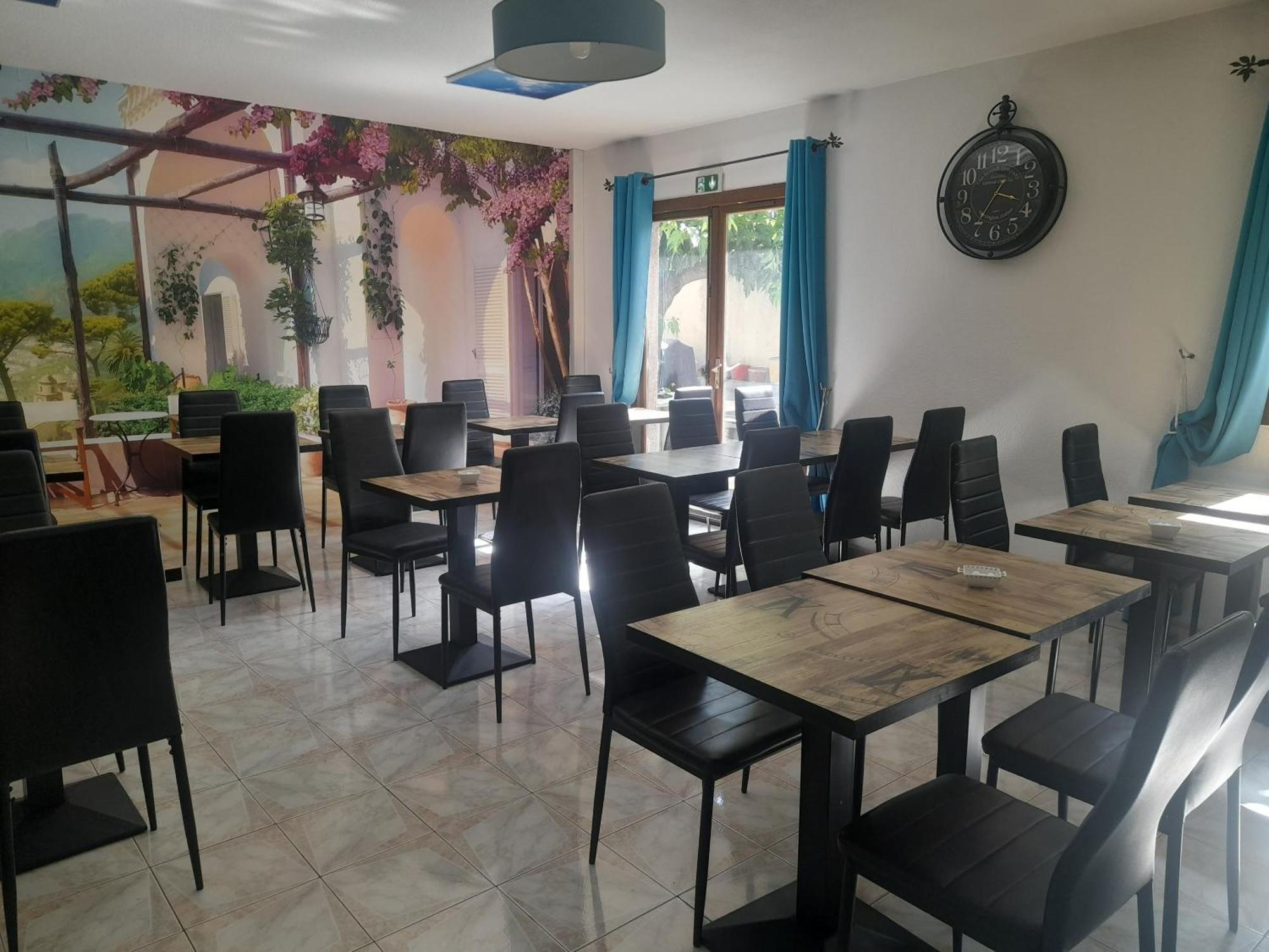 Hotel Les Alizes Puget-Théniers المظهر الخارجي الصورة